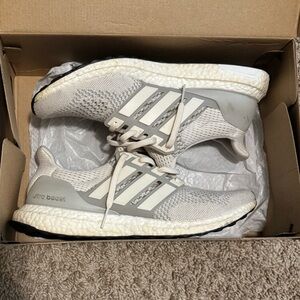 Adidas Ultraboost 1.0 size 11.5